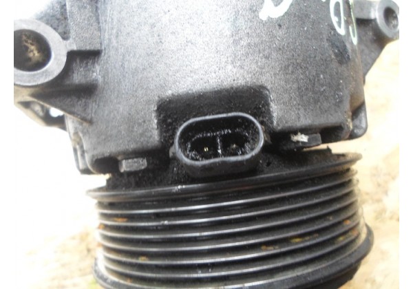 Компресор кондиціонера Renault Trafic II, Master II, Espace IV 1.9, 2.0, 2.2 dci, 7711135104, 8200067915, 8200677870